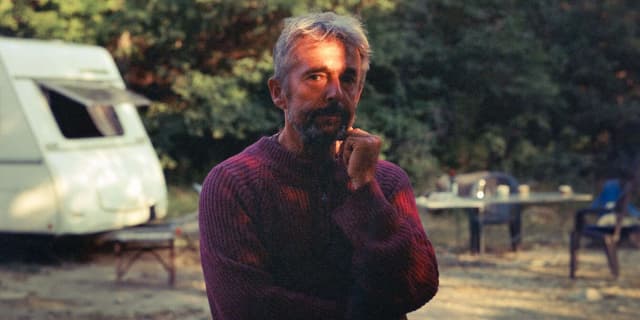 Dans la forêt-refuge de Philippe Tribaudeau, premier « électrohypersensible » reconnu par la justice française